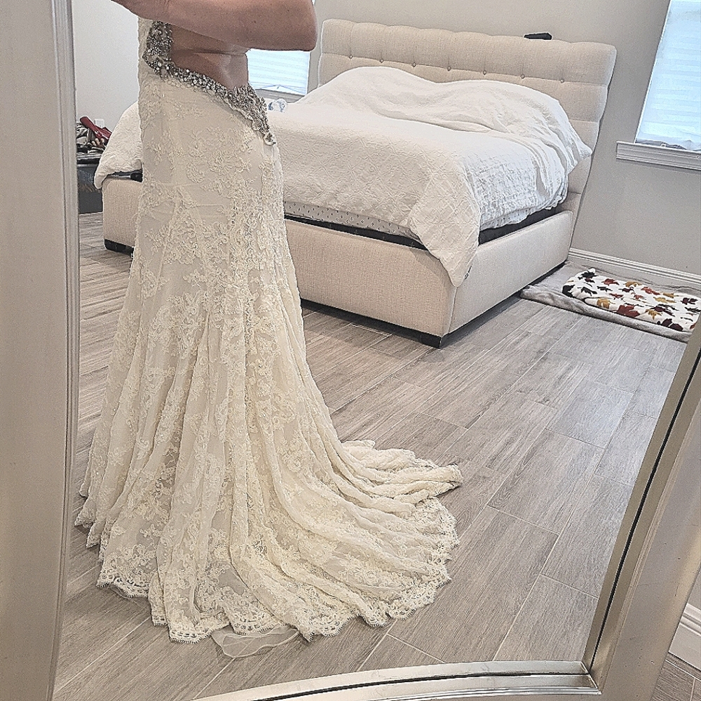 Galia Lahav Madonna Wedding Gown - Picture 10 of 14